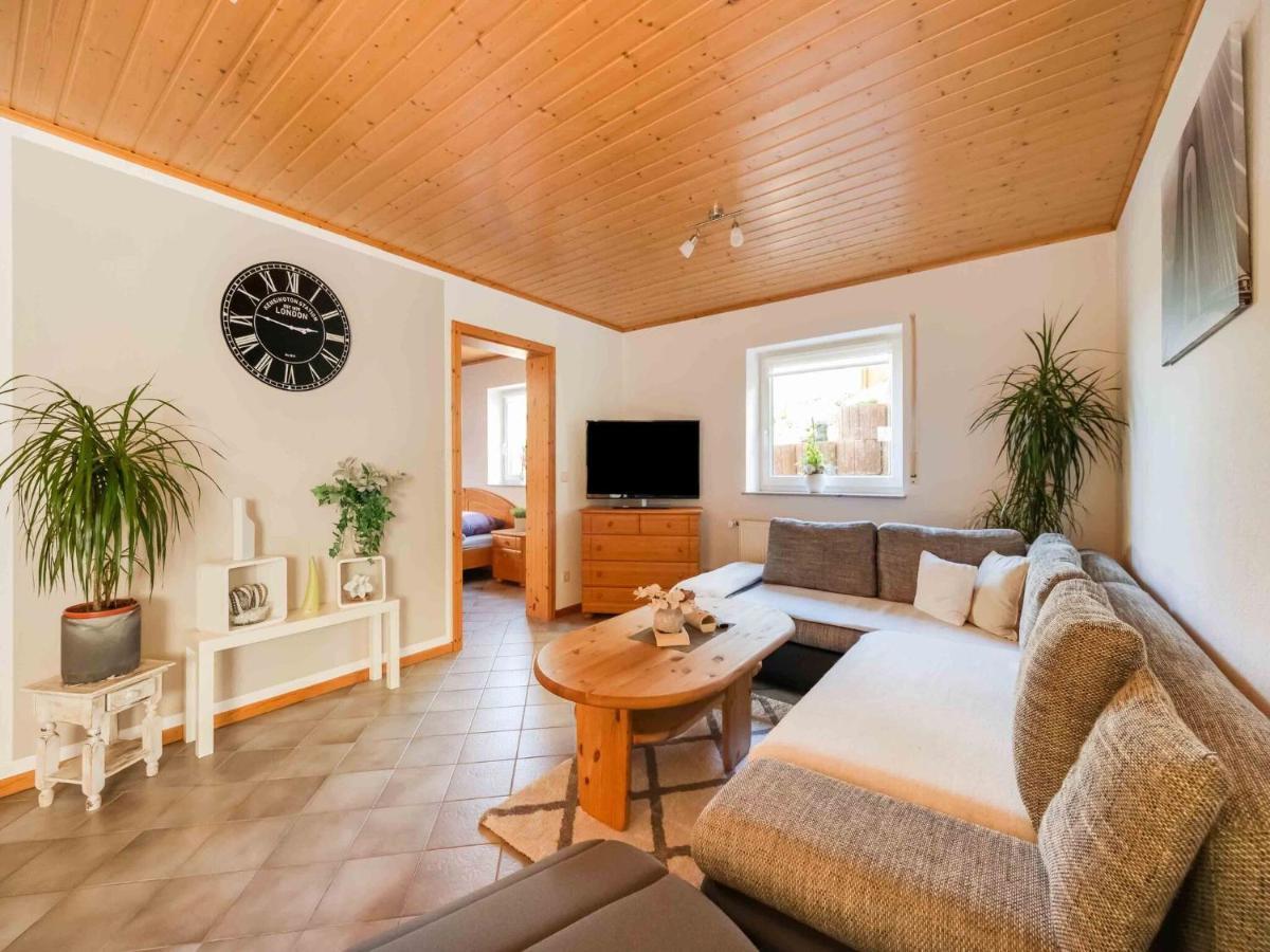 Holiday Home In The Eifel-Mosel With Garden Roes Exterior photo